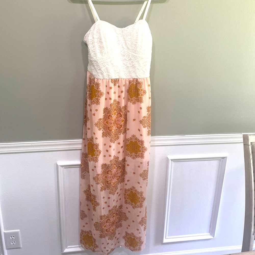 Maxi dress